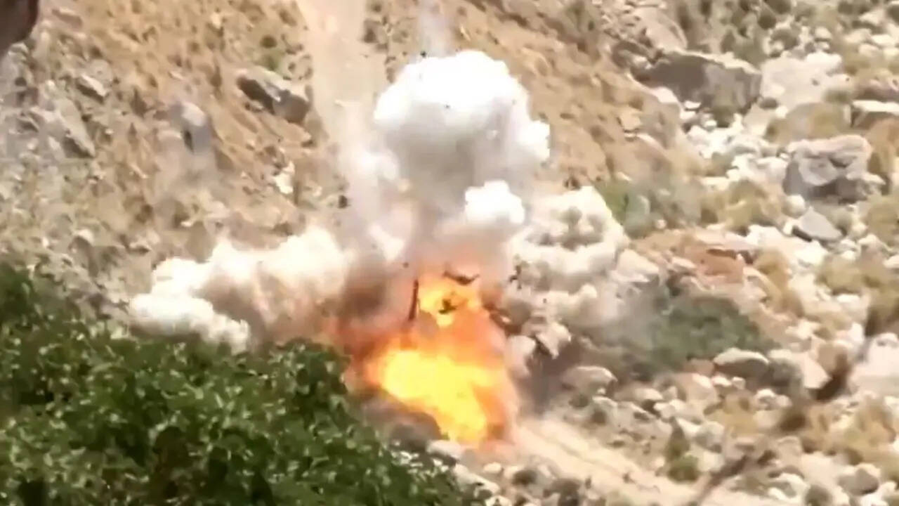 BLA Baloch rebels blow up Pakistan Army convoy vehicle 14 Pakistan soldiers killed BLA Baloch rebels blow up Pakistan Army convoy vehicle 14 Pakistan soldiers killed